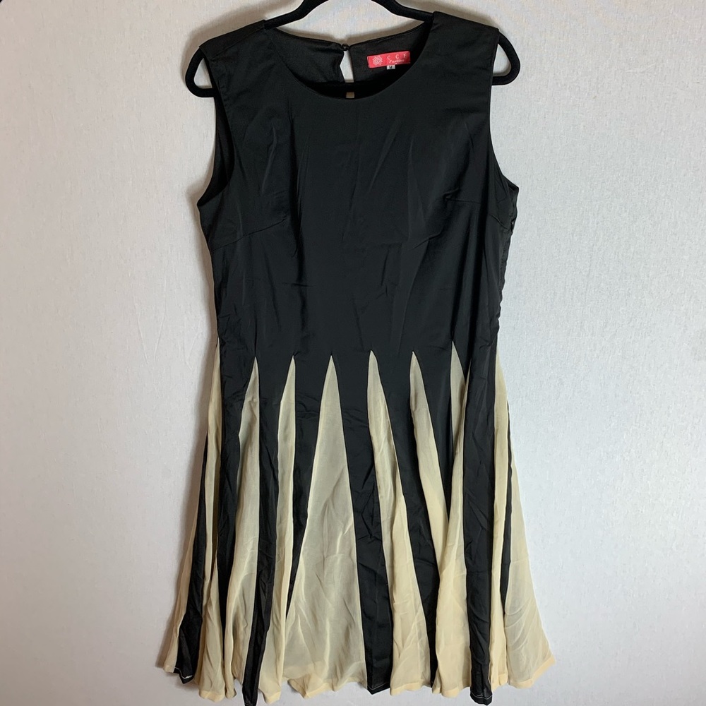 Ccf Black Sleeveless Round Neck Patchwork Dress M - image 1